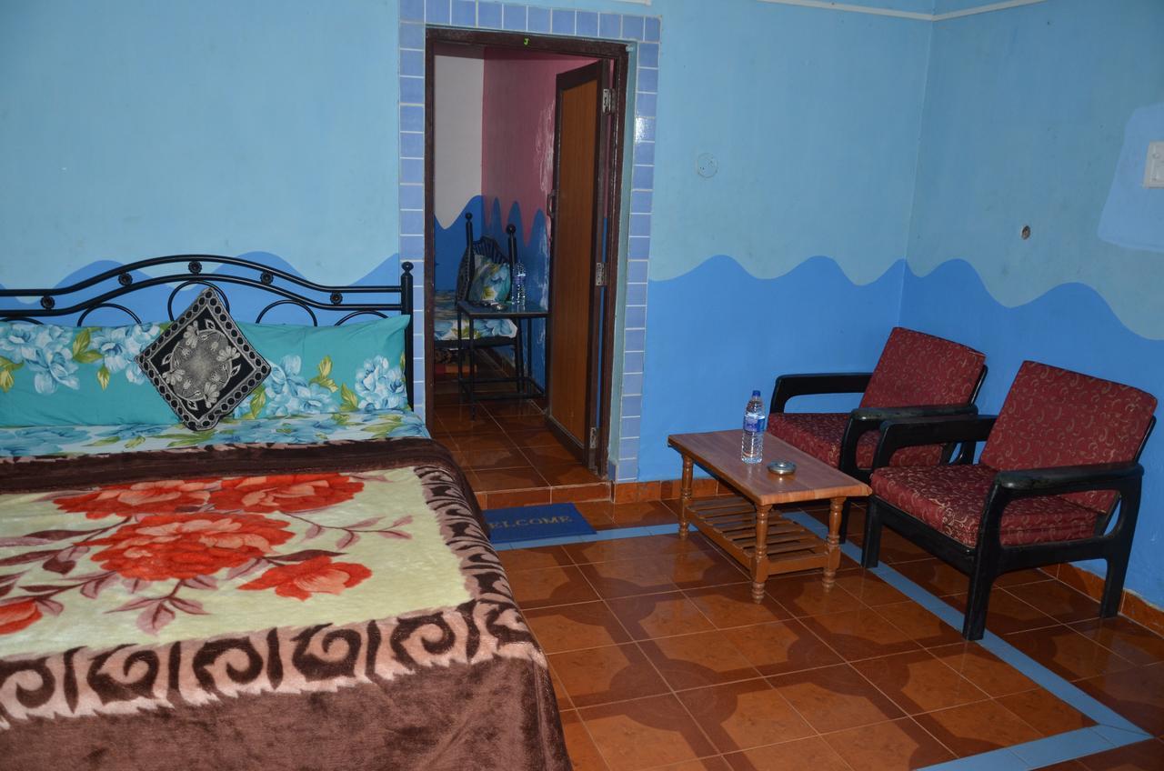 Fisherman Guest House Baga Exterior photo